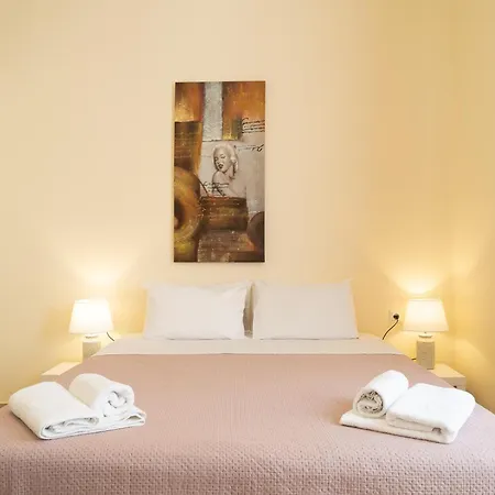 Apartament Katrina House *