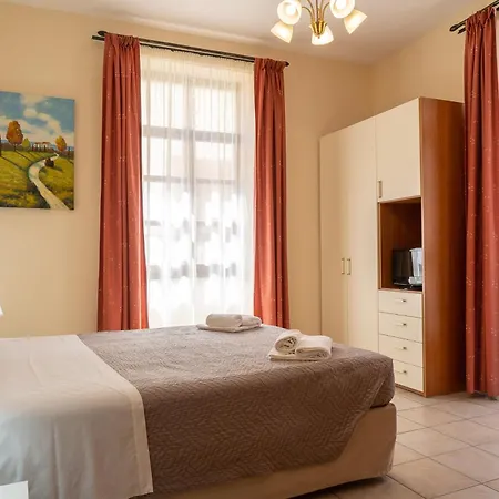 Apartament Katrina House *